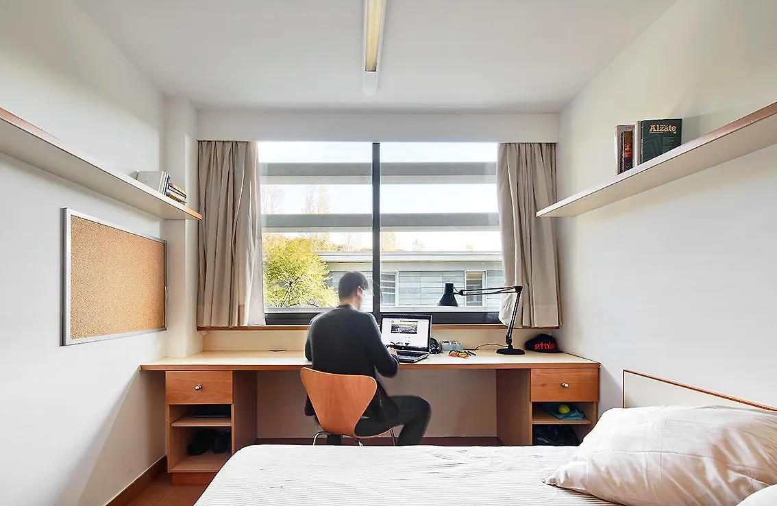 Residencia Universitaria Sarria Apartment Barcelona 0*,  Spain
